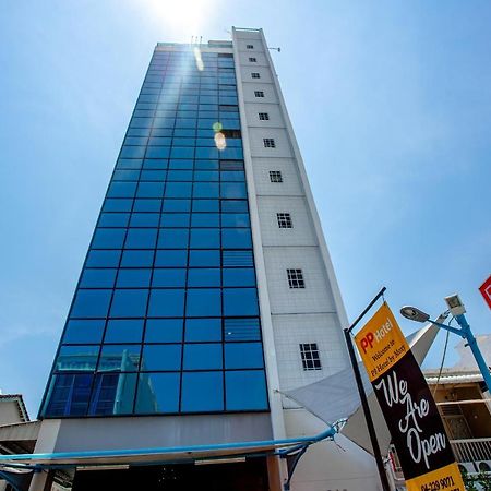 Pp Hotel By Moxy George Town Buitenkant foto