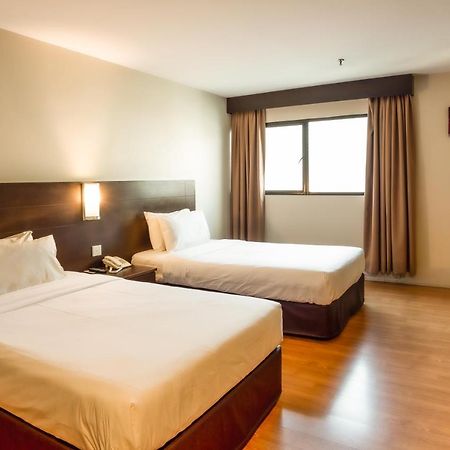 Pp Hotel By Moxy George Town Buitenkant foto