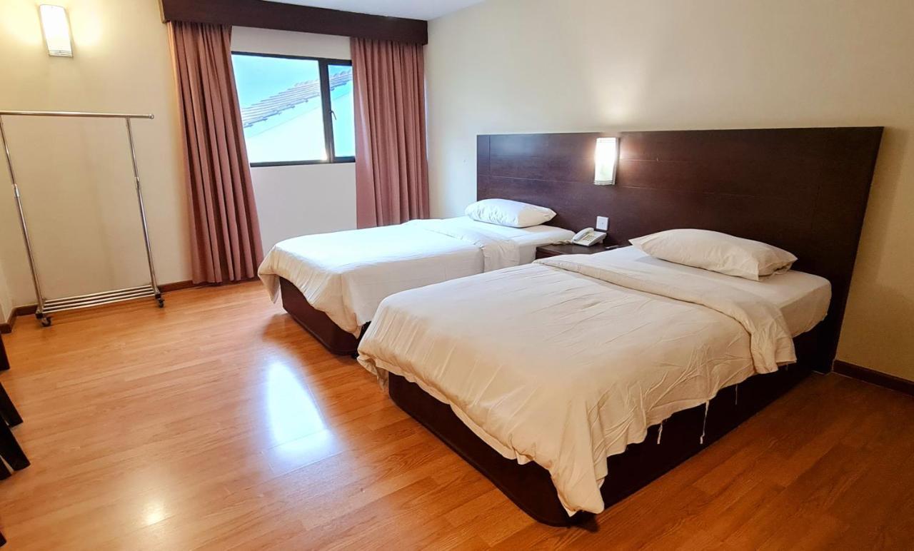 Pp Hotel By Moxy George Town Buitenkant foto